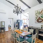 Cubo's Naz Country Апартаменты